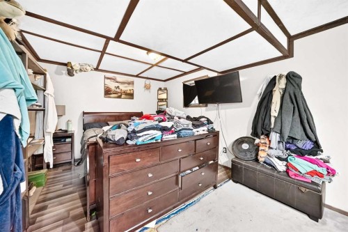 360 Rundlefield Road Ne, Calgary, AB 