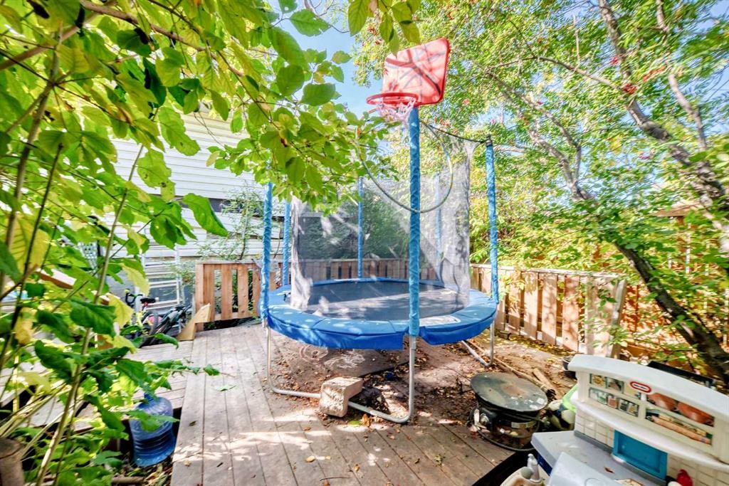 360 Rundlefield Road Ne, Calgary, AB
