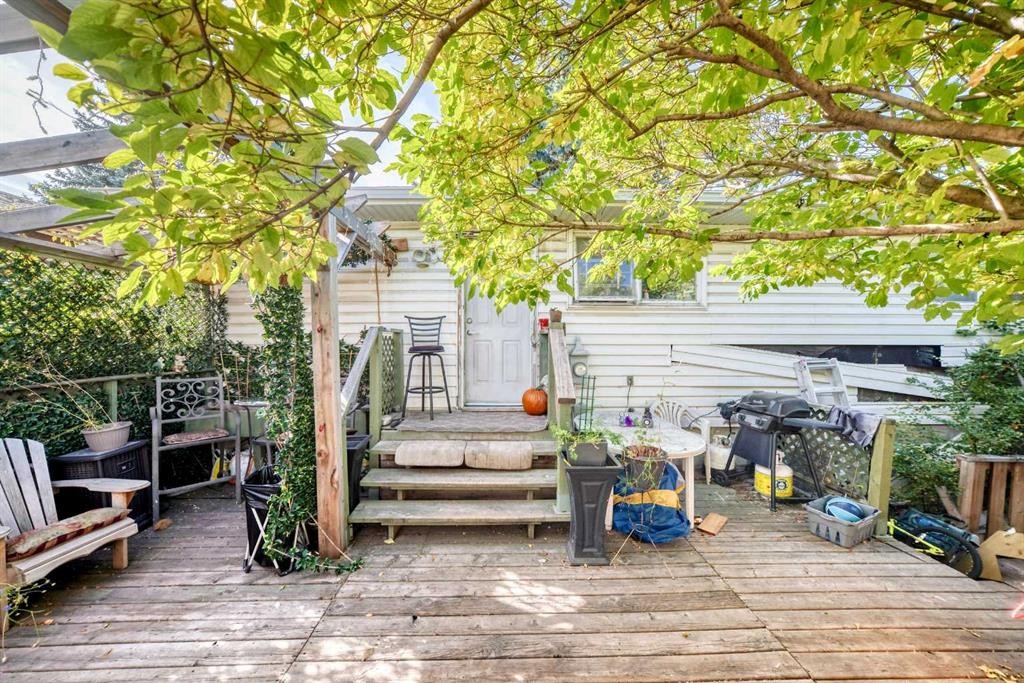 360 Rundlefield Road Ne, Calgary, AB