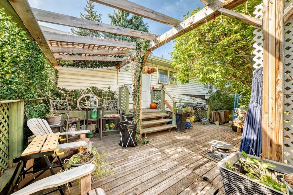 360 Rundlefield Road Ne, Calgary, AB