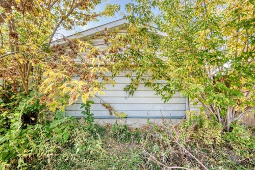 360 Rundlefield Road Ne, Calgary, AB 