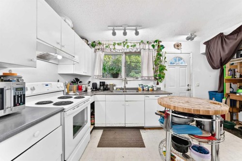 360 Rundlefield Road Ne, Calgary, AB 