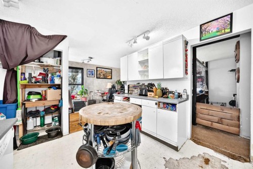 360 Rundlefield Road Ne, Calgary, AB 