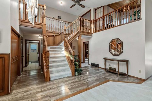 56 Bernard Way Nw, Calgary, AB 