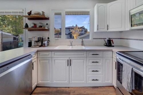 4827 Montana Drive Nw, Calgary, AB 