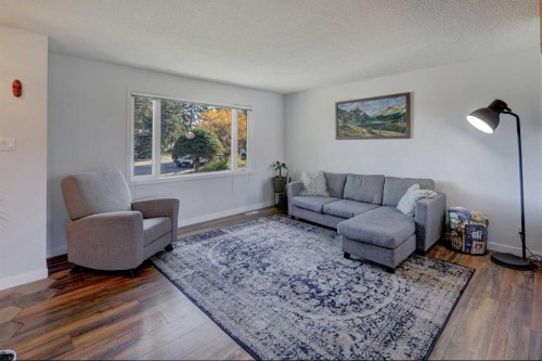 4827 Montana Drive Nw, Calgary, AB 