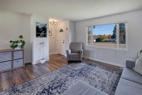 4827 Montana Drive Nw, Calgary, AB 