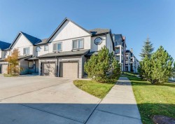 249 Copperpond Landing SE Calgary, AB T2Z 1G6