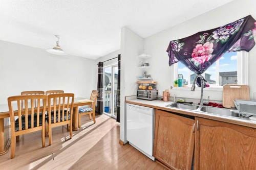 21 Martin Crossing Link Ne, Calgary, AB 