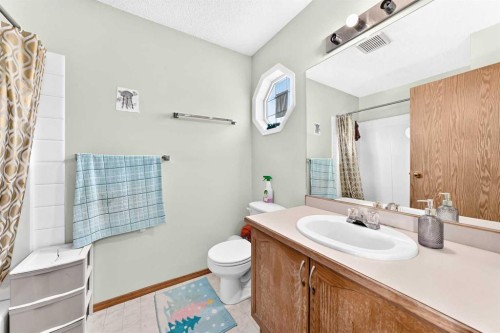 21 Martin Crossing Link Ne, Calgary, AB 