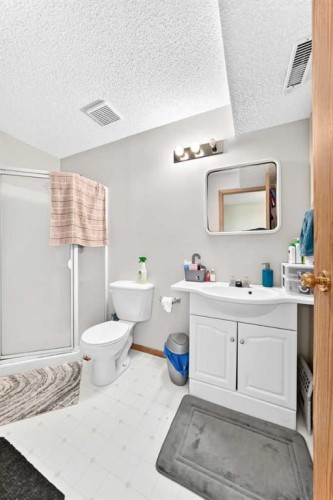 21 Martin Crossing Link Ne, Calgary, AB 