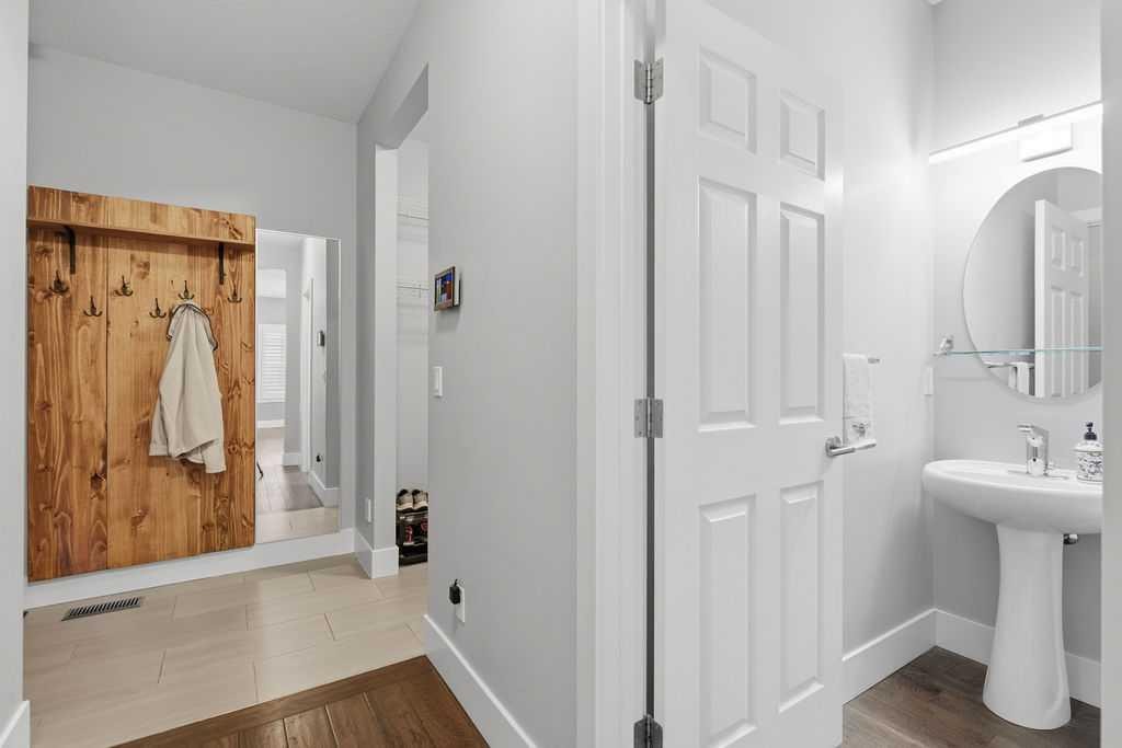 98 Evergreen Common Sw, Calgary, AB