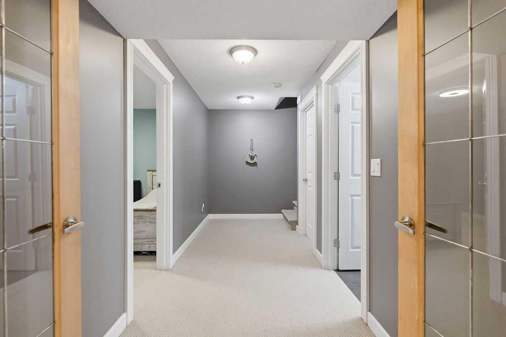 98 Evergreen Common Sw, Calgary, AB