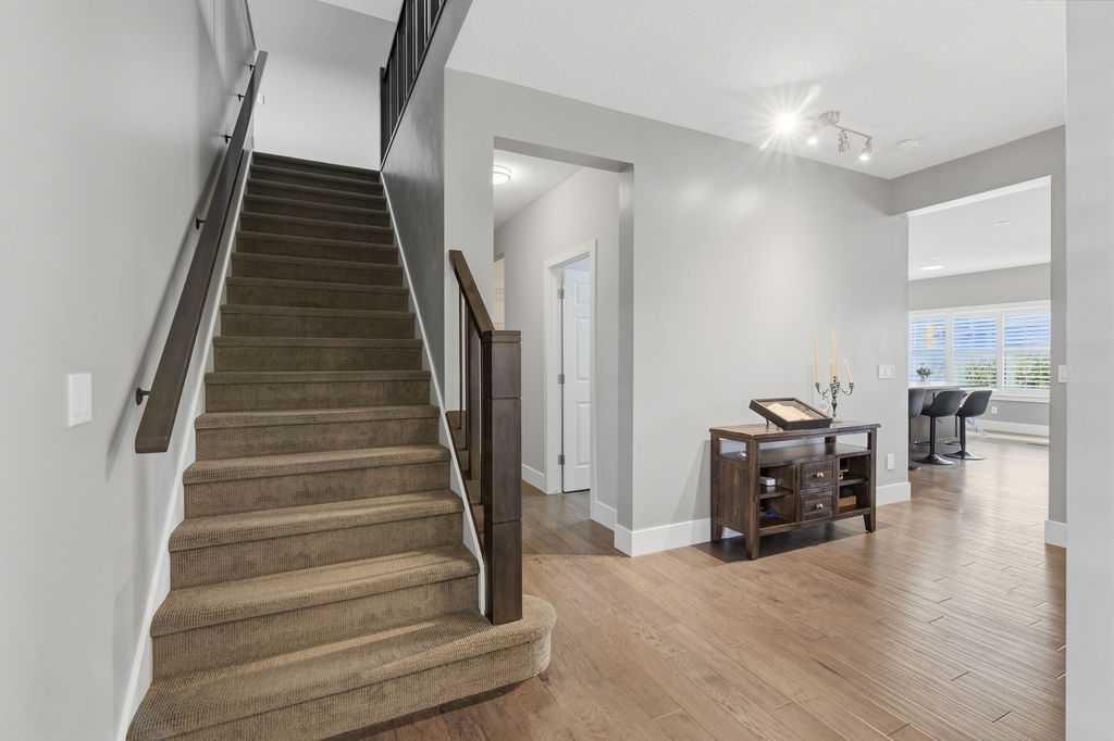 98 Evergreen Common Sw, Calgary, AB