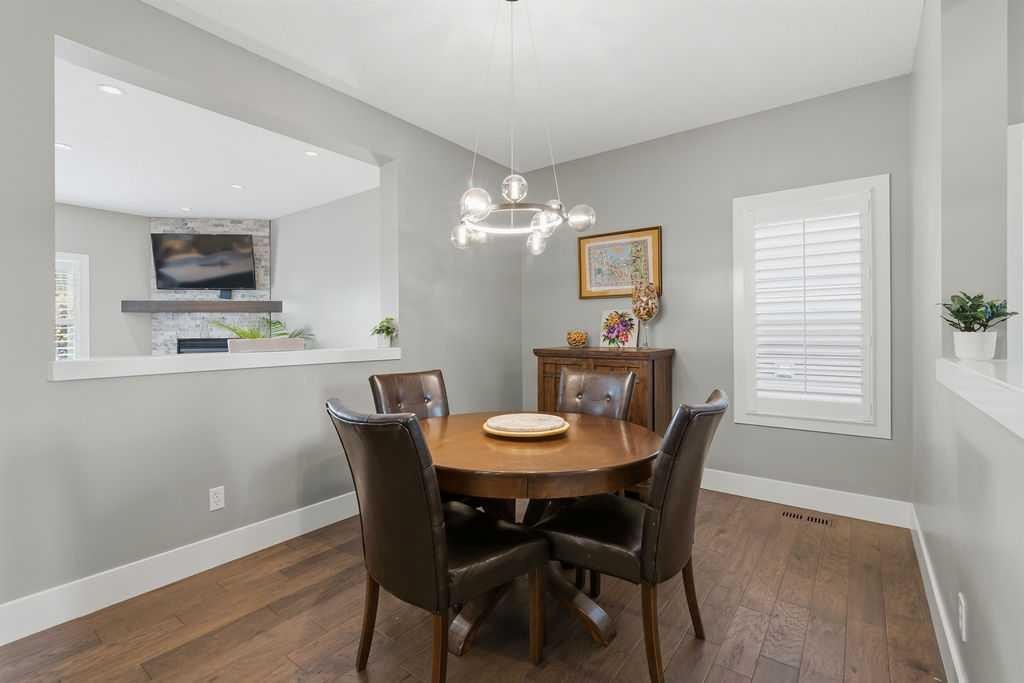 98 Evergreen Common Sw, Calgary, AB