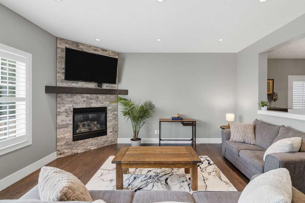 98 Evergreen Common Sw, Calgary, AB