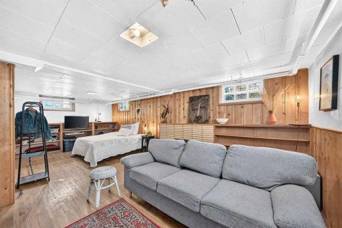 532 18 Avenue Nw, Calgary, AB 