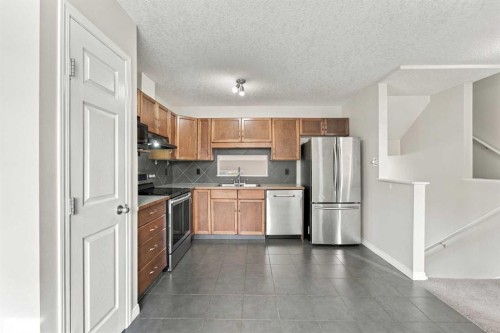 55 Copperfield Court Se, Calgary, AB 