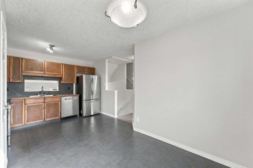 55 Copperfield Court Se, Calgary, AB 