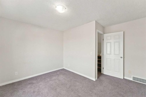 55 Copperfield Court Se, Calgary, AB 