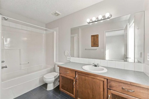 55 Copperfield Court Se, Calgary, AB 