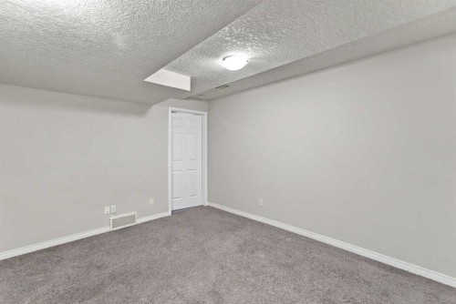 55 Copperfield Court Se, Calgary, AB 