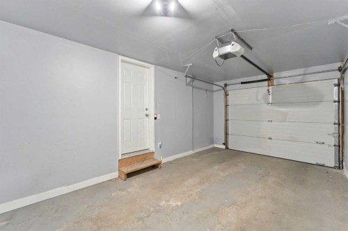 55 Copperfield Court Se, Calgary, AB 