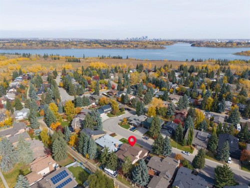 331 Oakfern Crescent Sw, Calgary, AB 