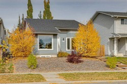 355 Woodbine Boulevard SW Calgary, AB T2W 4K8