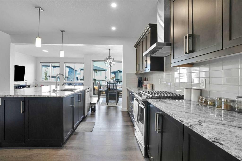 314 Corner Meadows Way Ne, Calgary, AB