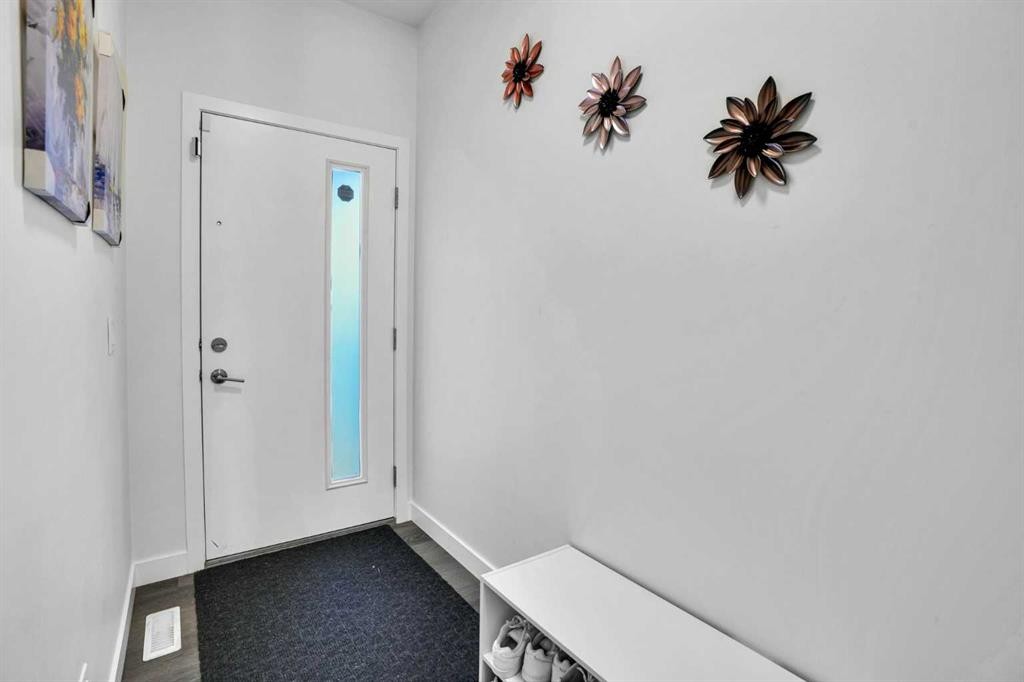 314 Corner Meadows Way Ne, Calgary, AB