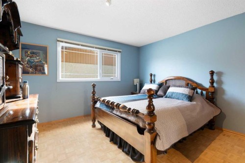 212 Whiteview Bay Ne, Calgary, AB 