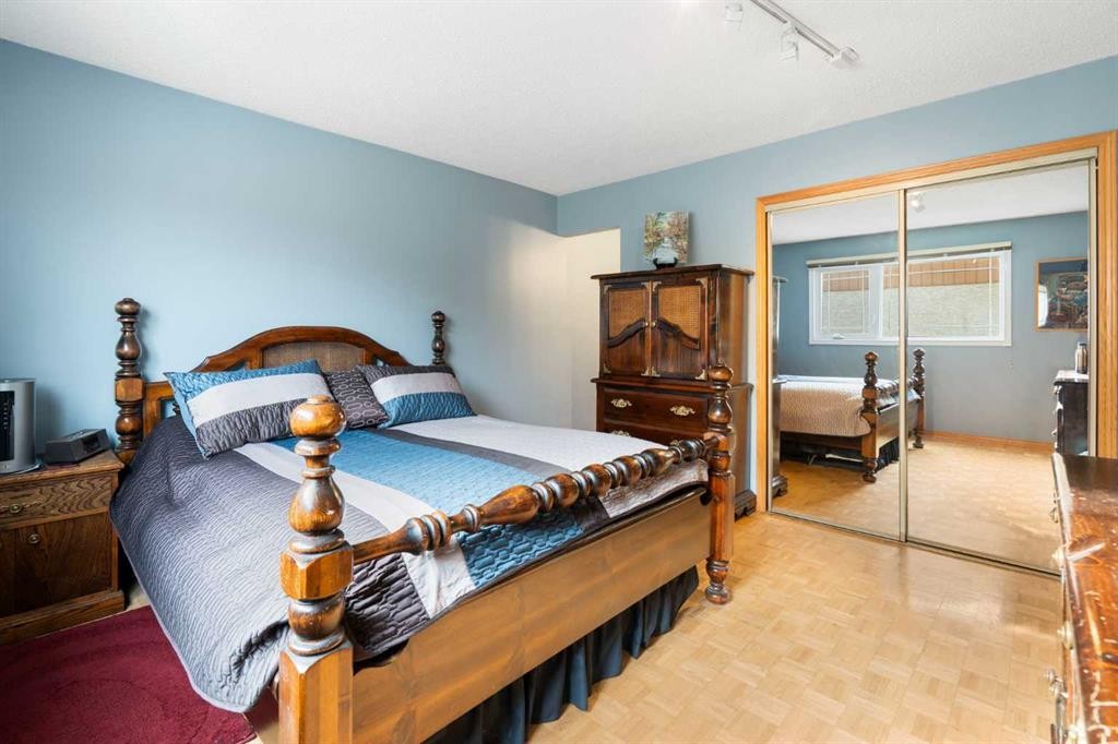 212 Whiteview Bay Ne, Calgary, AB