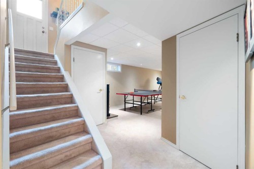 212 Whiteview Bay Ne, Calgary, AB 