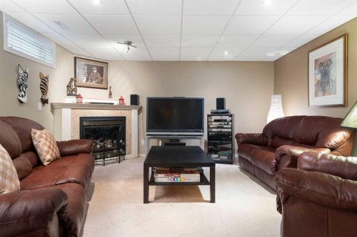 212 Whiteview Bay Ne, Calgary, AB 