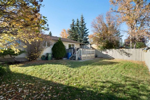 212 Whiteview Bay Ne, Calgary, AB 
