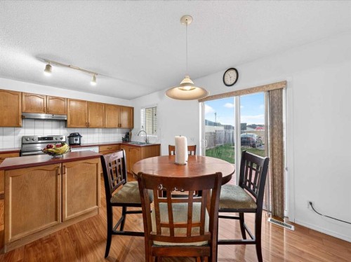421 Martindale Drive Ne, Calgary, AB 