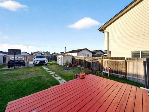 421 Martindale Drive Ne, Calgary, AB 