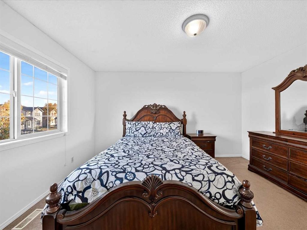 421 Martindale Drive Ne, Calgary, AB