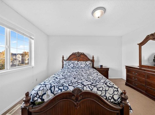 421 Martindale Drive Ne, Calgary, AB 