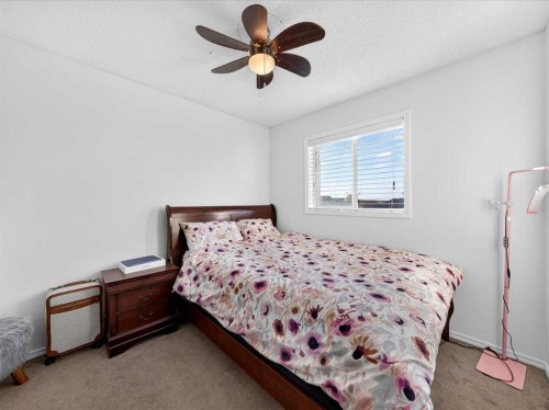 421 Martindale Drive Ne, Calgary, AB 