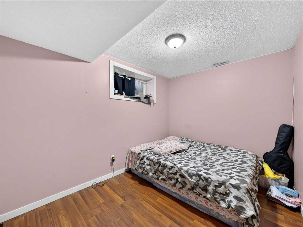 421 Martindale Drive Ne, Calgary, AB