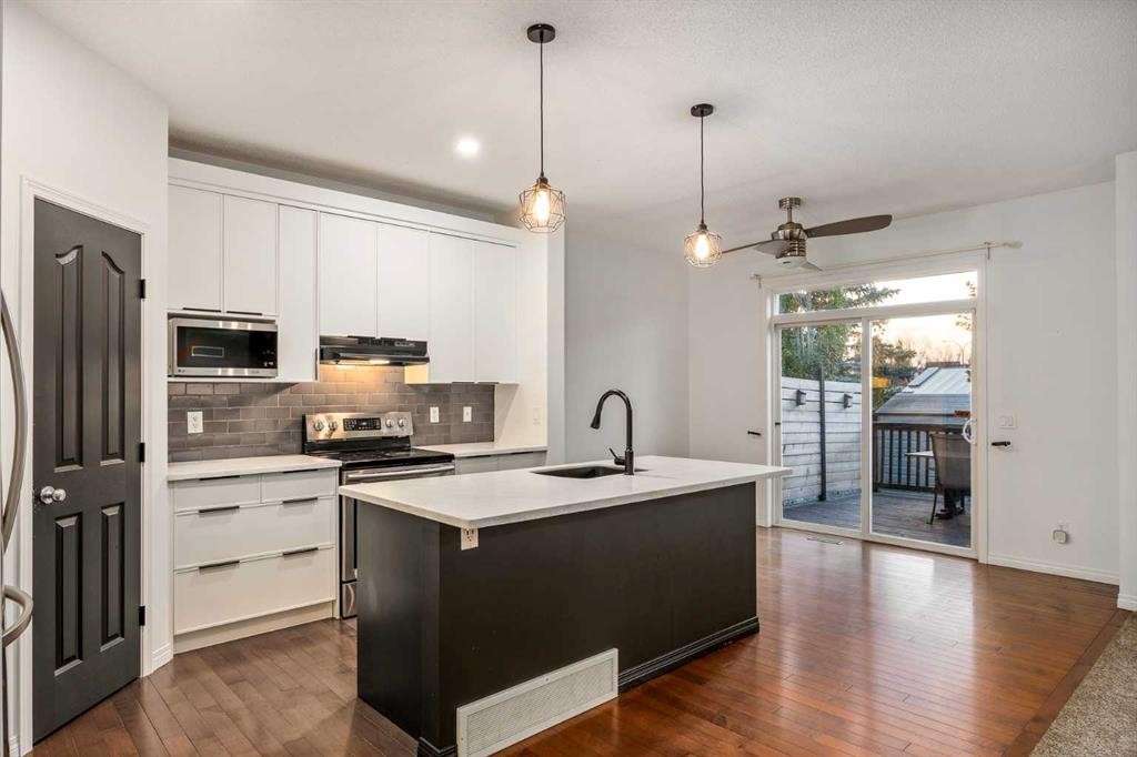 5 Copperpond Link Se, Calgary, AB