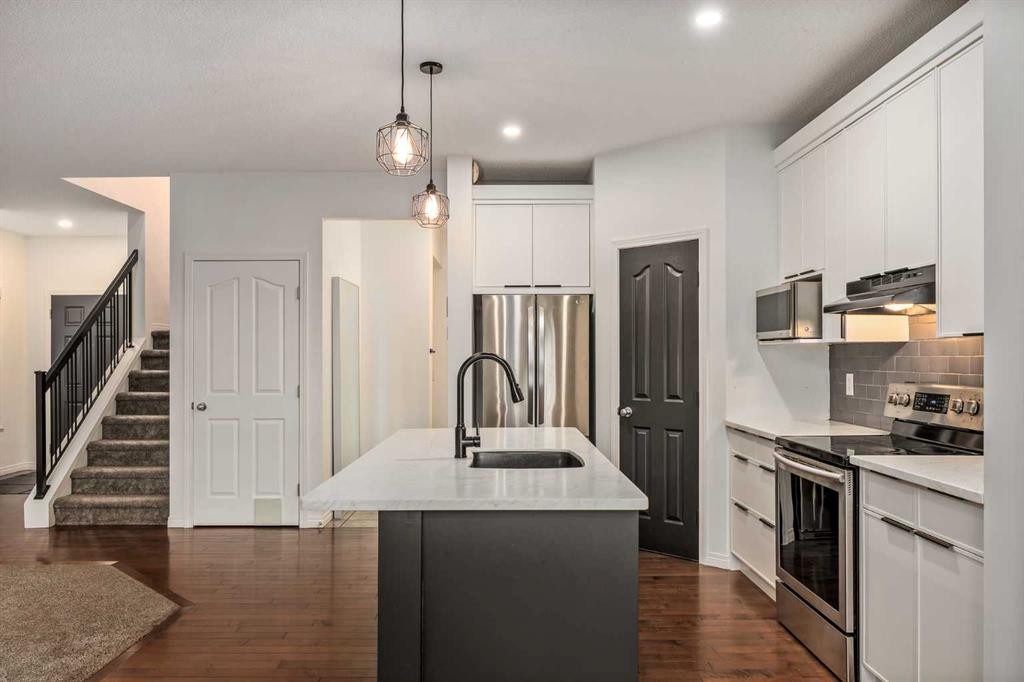 5 Copperpond Link Se, Calgary, AB
