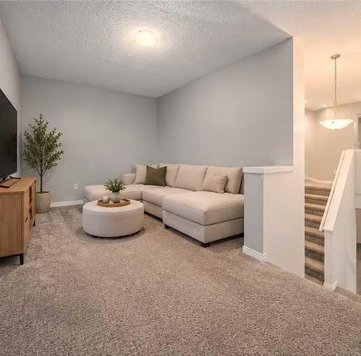 5 Copperpond Link Se, Calgary, AB