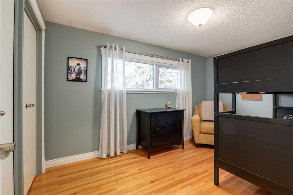 10723 Maplebend Drive Se, Calgary, AB