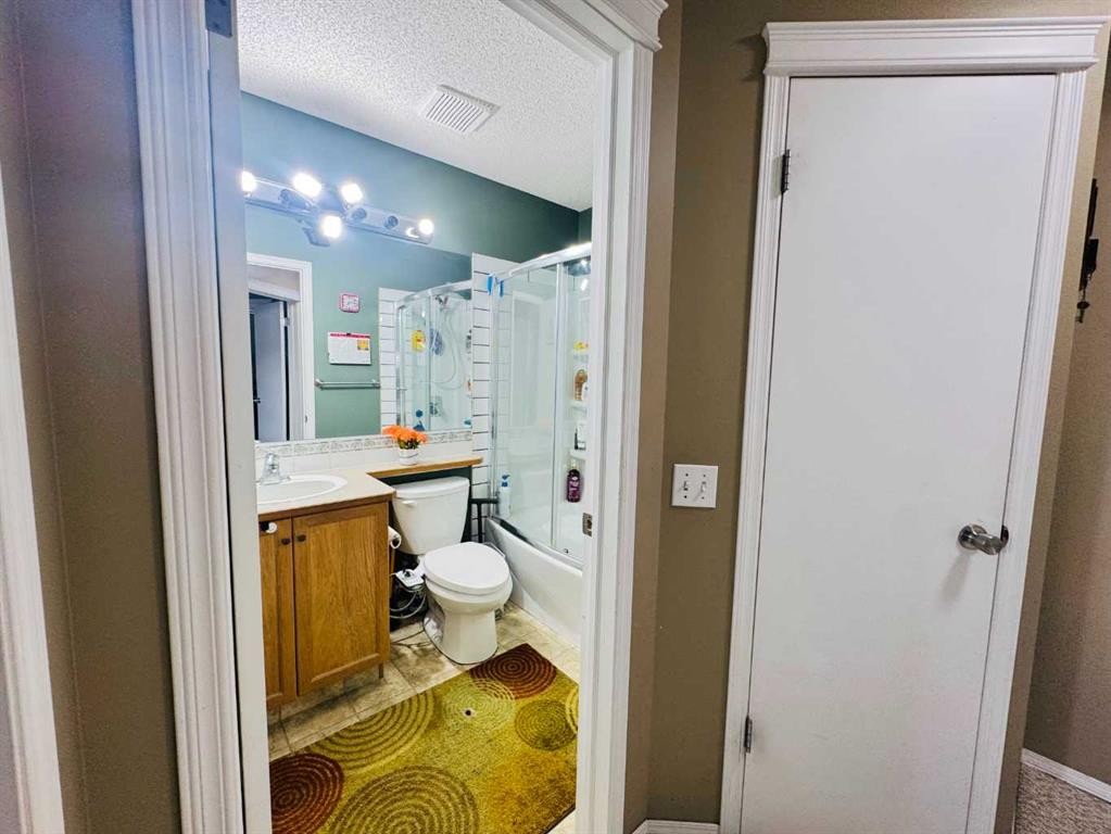 50 Prestwick Way, Calgary, AB