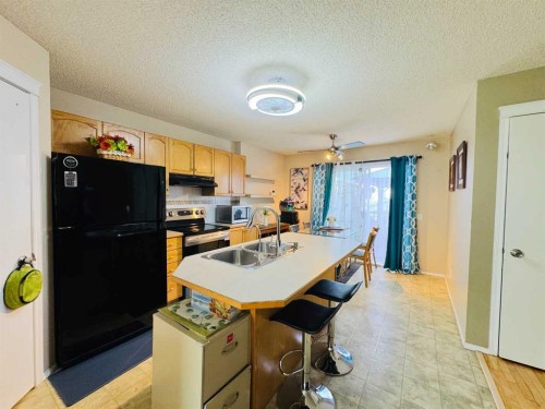 50 Prestwick Way, Calgary, AB 
