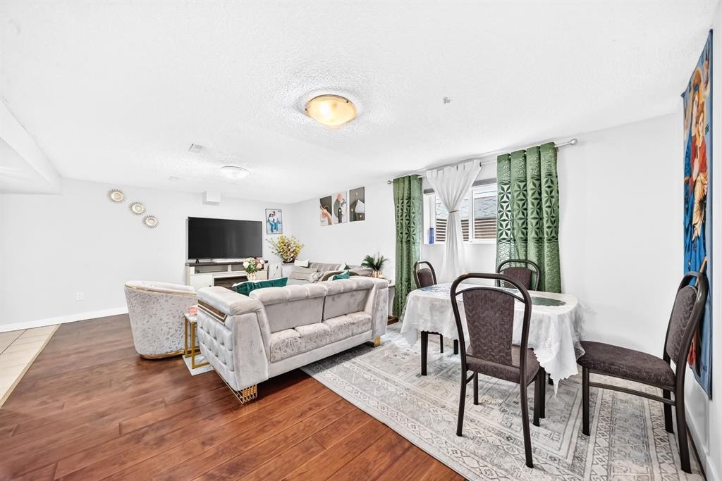 135 Whiteview Close Ne, Calgary, AB