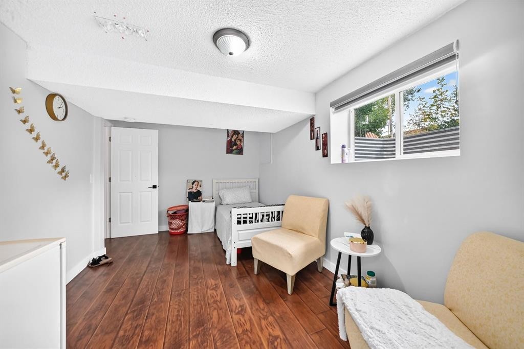 135 Whiteview Close Ne, Calgary, AB